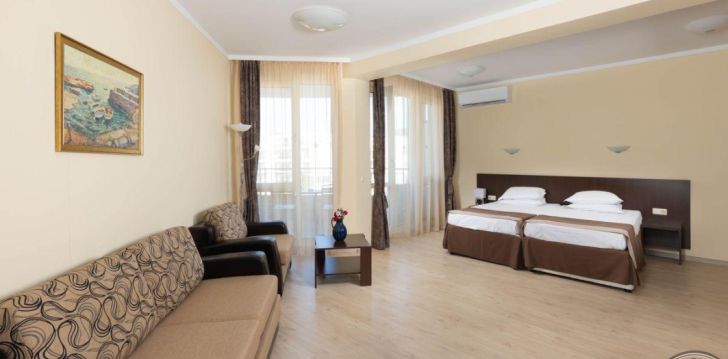 Viešbutis ROME PALACE DELUXE AH įsikūręs Bulgarija.
