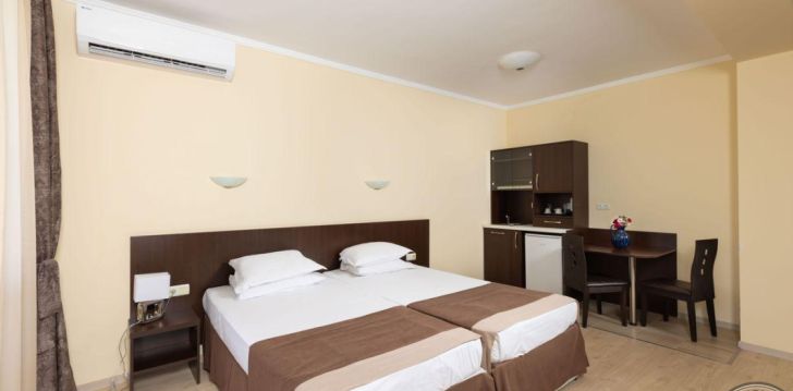 Planuoji kelionę į Bulgarija? apsistokite 4 viešbutyje ROME PALACE DELUXE AH. 