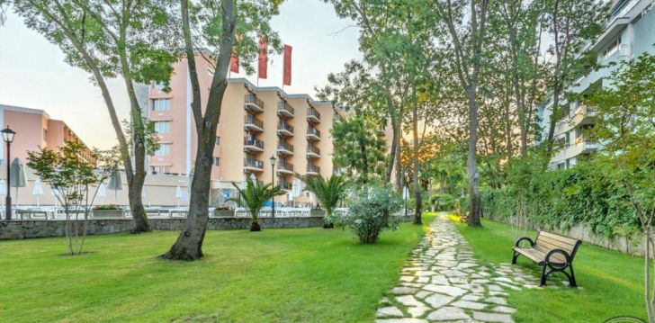 Planuoji kelionę į Bulgarija? apsistokite 3 viešbutyje HOTEL RIVA.