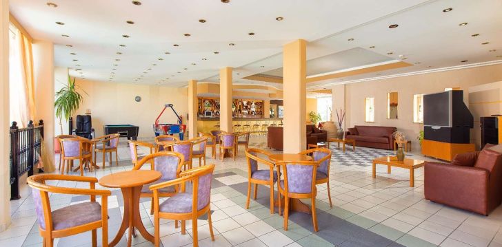 Atostogos Graikija – apsistokite viešbutyje BAYSIDE KATSARAS
