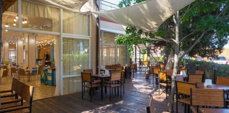Viešbutis MPM HOTEL ASTORIA įsikūręs Bulgarija.
