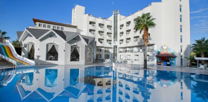 Apsistokite CAMYUVA LUNA HOTEL viešbutyje už gerą kainą. 