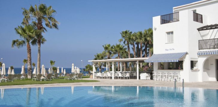 Apgyvendinimas 4* AKTI BEACH HOTEL & VILLAGE RESORT
