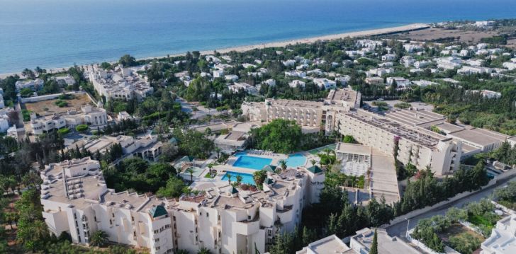 Apsistokite NAHRAWESS RESORT & THALASSO viešbutyje už gerą kainą. 