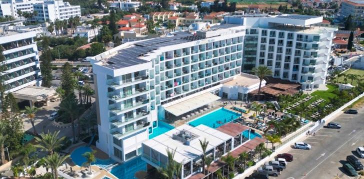 VASSOS NISSI PLAGE HOTEL - klientų vertinamas, kaip geras kainos ir kokybės santykis. 