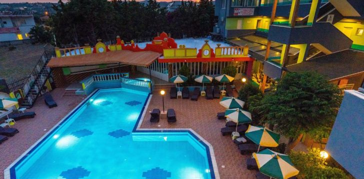 Tavęs laukia poilsis Graikija įsikūrusiame GRECIAN FANTASIA RESORT