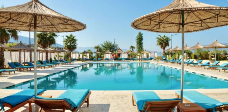 Apsistokite KRAAL HOTEL viešbutyje už gerą kainą.