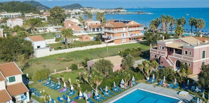 Apsistokite MONIKA HOTEL viešbutyje už gerą kainą. 