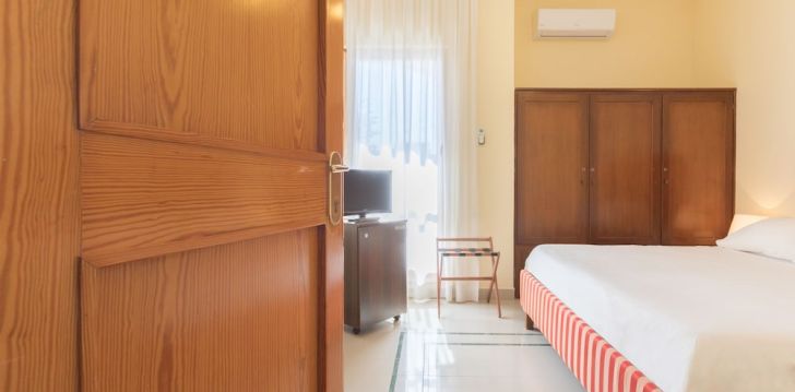 Apsistokite PALUMBO MASSERIA SANT'ANNA viešbutyje už gerą kainą.