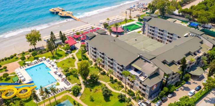 Apsistokite SENZA SUNSET BEACH HOTEL viešbutyje už gerą kainą.