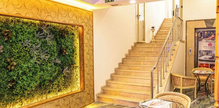 Apgyvendinimas 4* SENZA SUNSET BEACH HOTEL