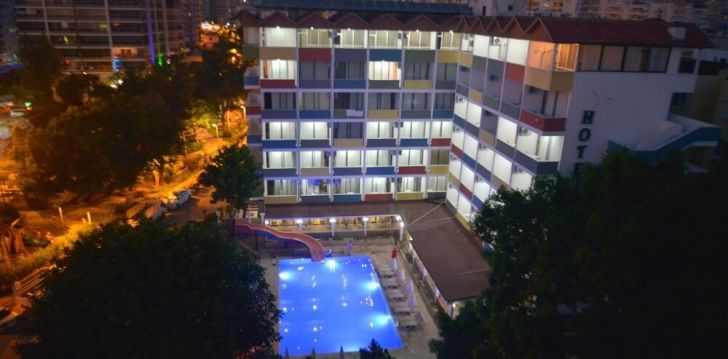 Apsistokite VIVA BEACH viešbutyje už gerą kainą. 