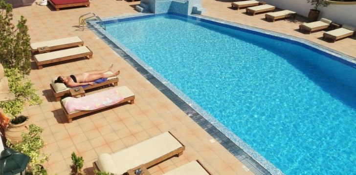 OASIS BEACH CLUB - klientų vertinamas, kaip geras kainos ir kokybės santykis. 