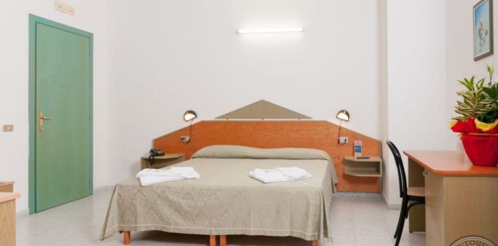 Planuoji kelionę į Italija? apsistokite 4 viešbutyje LU' HOTEL PORTO PINO. 