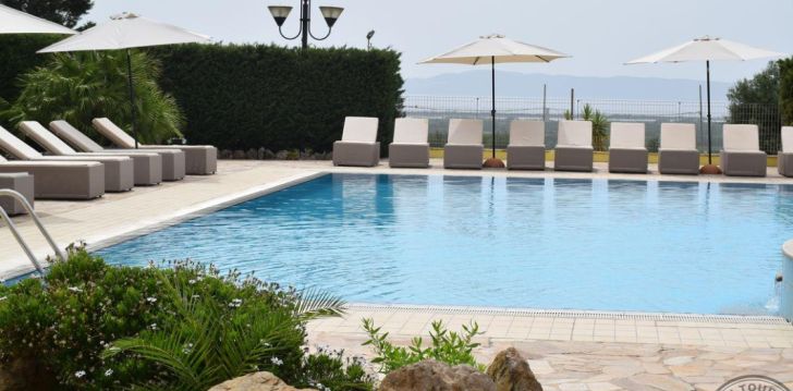 LU' HOTEL PORTO PINO - klientų vertinamas, kaip geras kainos ir kokybės santykis. 
