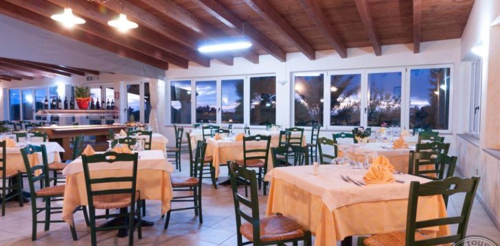 Apsistokite LU' HOTEL PORTO PINO viešbutyje už gerą kainą. 