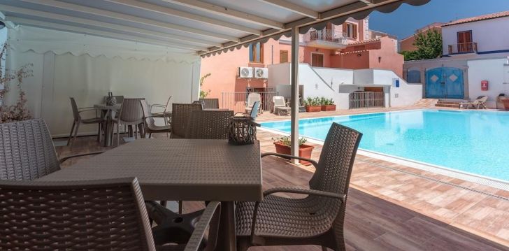Planuoji kelionę į Italija? apsistokite 4 viešbutyje RESIDENCE CRISTAL BLU.