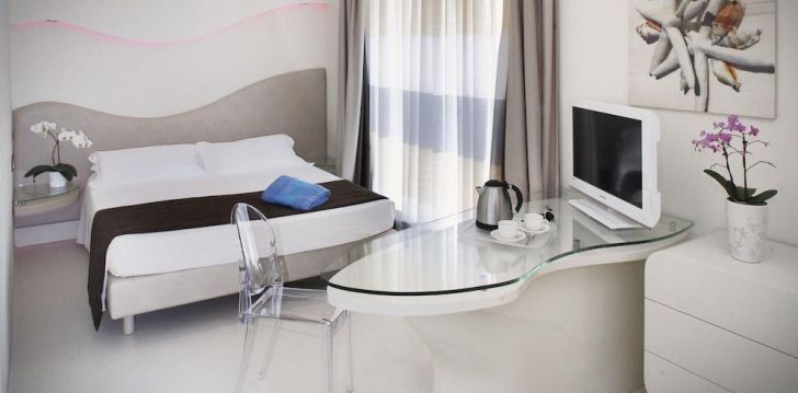 Viešbutis BELLARIVA FEELING HOTEL įsikūręs Italija. 