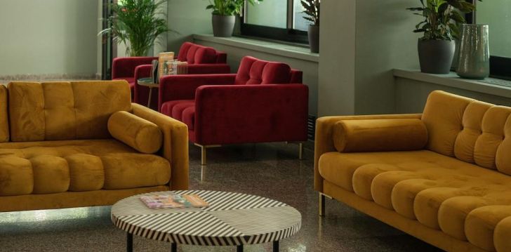 Apsistokite LIME HOTEL viešbutyje už gerą kainą.