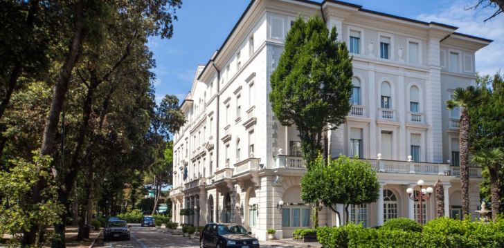 Apsistokite RESIDENZA PARCO FELLINI viešbutyje už gerą kainą. 