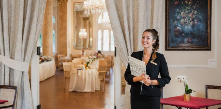 Planuoji kelionę į Italija? apsistokite 5 viešbutyje GRAND HOTEL RIMINI.