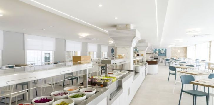 Viešbutis HOTEL IBERSOL SORRA D'OR įsikūręs Ispanija.