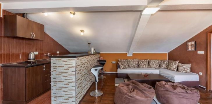 Apsistokite POD LOZOM ROOMS & APARTMENTS viešbutyje už gerą kainą.