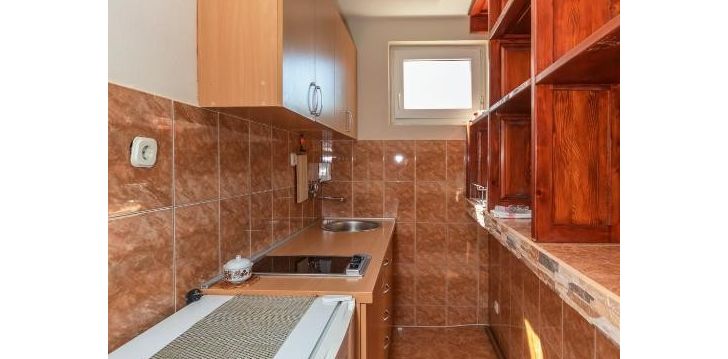 Viešbutis POD LOZOM ROOMS & APARTMENTS įsikūręs Juodkalnija.