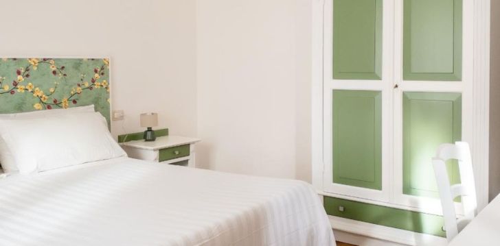 Viešbutis DONATELLA HOTEL POSADA įsikūręs Italija.