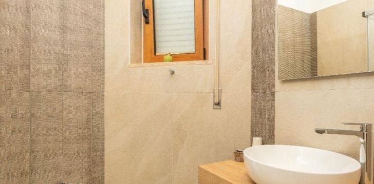 Viešbutis DONATELLA HOTEL POSADA įsikūręs Italija. 