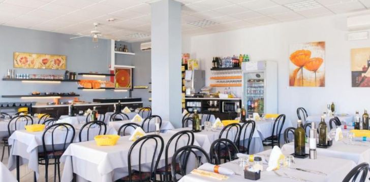 Atostogos Italija – apsistokite viešbutyje HOTEL HOLIDAY BEACH