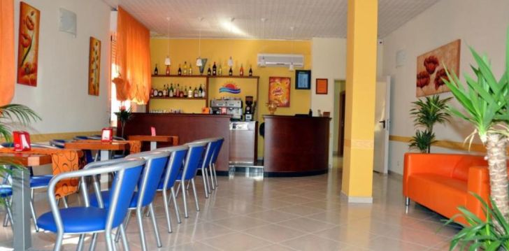 Patogus viešbutis jūsų kelionei – 2* HOTEL HOLIDAY BEACH