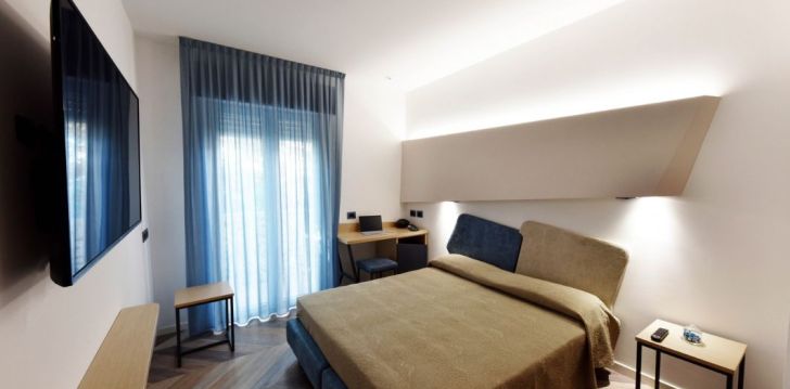Atostogos Italija – apsistokite viešbutyje COLOR HOTEL RIMINI