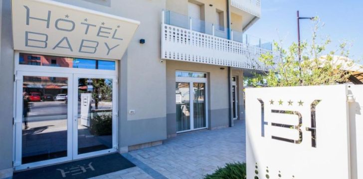 Apsistokite HOTEL BABY viešbutyje už gerą kainą. 