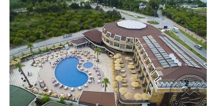 Tavęs laukia poilsis Turkija įsikūrusiame ELAMIR RESORT HOTEL
