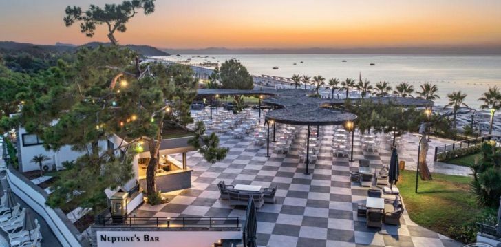 Rinkitės viešbutį MOVENPICK HOTEL ANTALYA TEKIROVA kelionei į Turkija