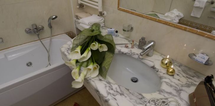 Patogus viešbutis jūsų kelionei – 4* HOTEL DU SOLEIL