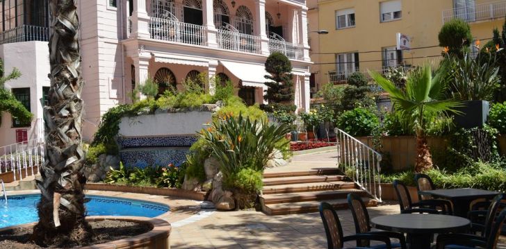 Viešbutis GUITART ROSA (Adults Only) įsikūręs Ispanija.