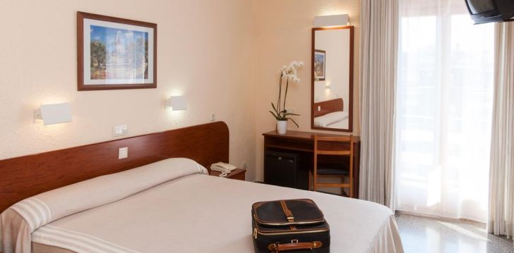 Viešbutis GUITART ROSA (Adults Only) įsikūręs Ispanija. 