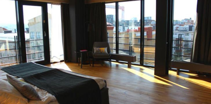 Apsistokite QUALITY HOTEL 11 viešbutyje už gerą kainą.