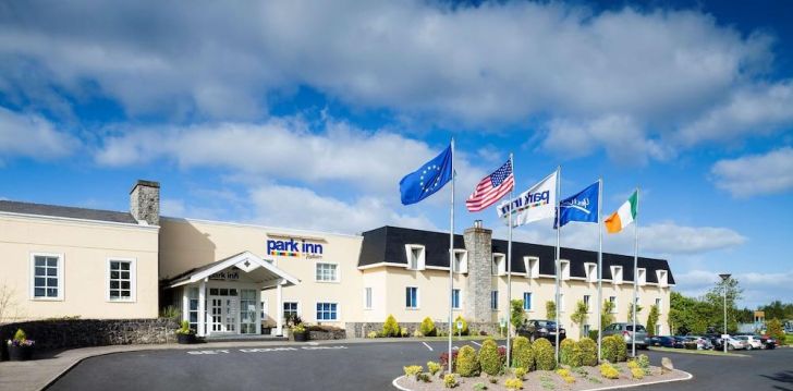 Apsistokite PARK INN BY RADISSON SHANNON viešbutyje už gerą kainą. 