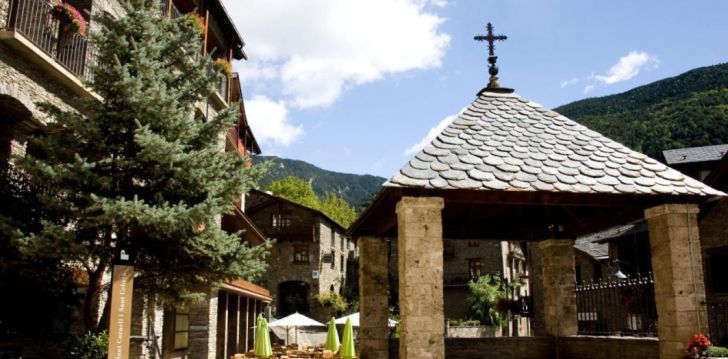 Planuoji kelionę į Andora? apsistokite 3 viešbutyje HOTEL SANTA BARBARA DE LA VALL D'ORDINO. 