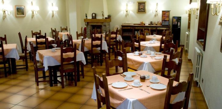 Rinkitės viešbutį HOTEL SANTA BARBARA DE LA VALL D'ORDINO kelionei į Andora