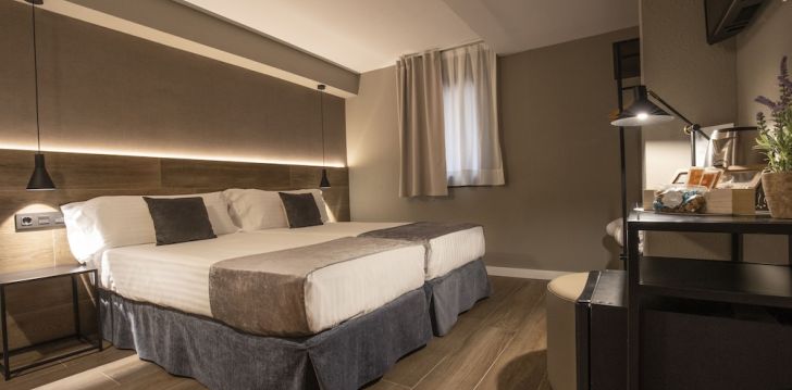 Planuoji kelionę į Andora? apsistokite 4 viešbutyje HOTEL EUREKA.