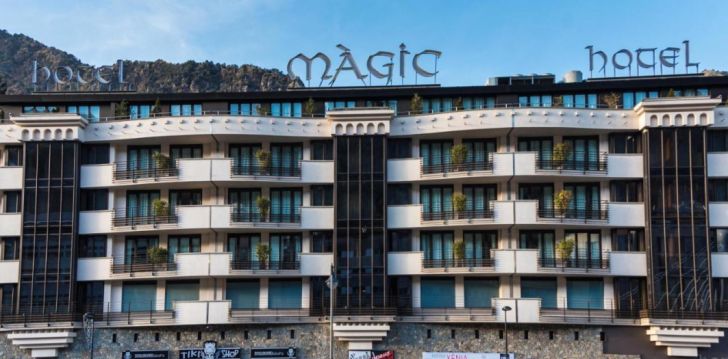 Planuoji kelionę į Andora? apsistokite 4 viešbutyje HOTEL MAGIC ANDORRA. 