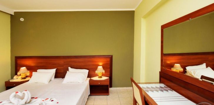 Apsistokite ESMERALDA HOTEL RHODES viešbutyje už gerą kainą.