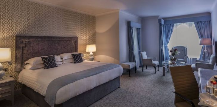 Atostogos Airija – apsistokite viešbutyje TREACYS OAKWOOD HOTEL