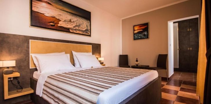 Apsistokite GIARDINO HOTEL viešbutyje už gerą kainą.