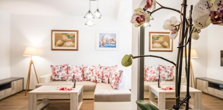 Apsistokite GIARDINO HOTEL viešbutyje už gerą kainą. 