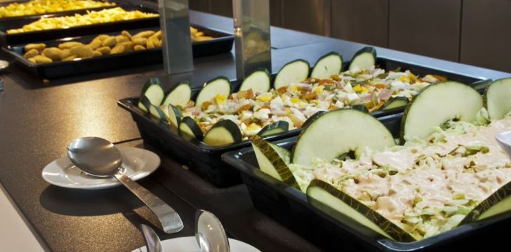 Apsistokite HOTEL EUROPA SPLASH & SPA viešbutyje už gerą kainą. 